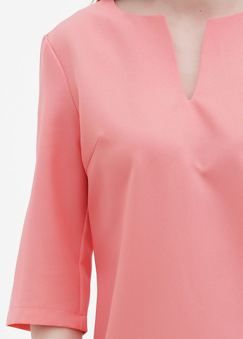 Розовое кэжуал платье футляр Rebecca Tatti однотонное