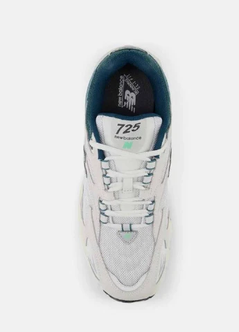 Бежевые всесезонные кроссовки ml725cm New Balance 725 White Green