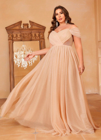 Кремовое вечернее платье клеш, с открытыми плечами SHEIN однотонное