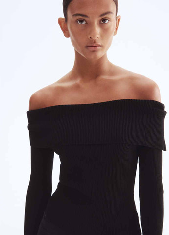 Черный демисезонный свитер H&M