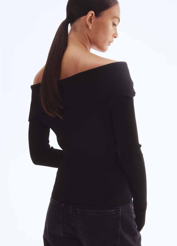 Черный демисезонный свитер H&M