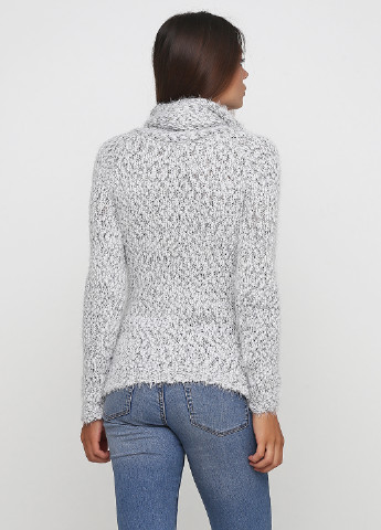 Светло-серый зимний свитер Jennyfer