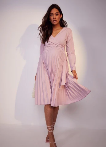 Розовое платье Boohoo