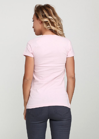 Светло-розовая летняя футболка Buse
