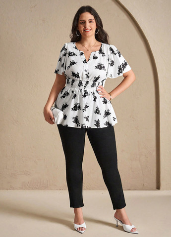 Чорно-біла блуза з баскою SHEIN