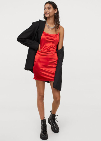 Красное коктейльное платье с корсетом, платье-комбинация H&M однотонное