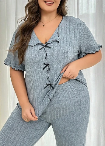 Сіра всесезон піжама (кофта, штани) кофта + брюки SHEIN