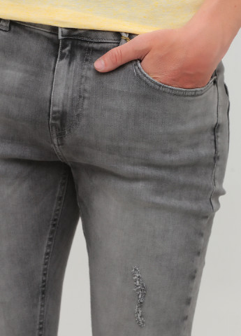 Серые демисезонные зауженные джинсы Denim Co