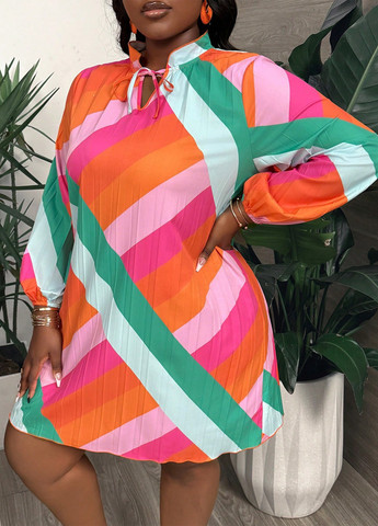 Комбінована кежуал сукня плісована SHEIN з геометричним візерунком