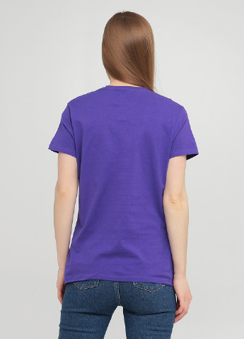 Фиолетовая летняя футболка Hanes