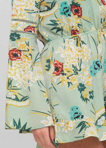 Комбинезон PrettyLittleThing комбинезон-шорты цветочный мятный кэжуал полиэстер