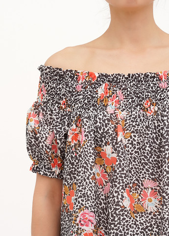 Чёрно-белую блуза Imperial