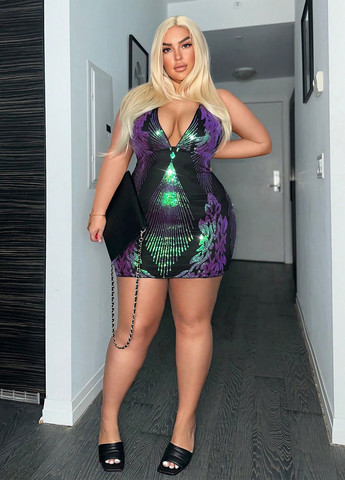 Фиолетовое коктейльное платье с открытой спиной SHEIN градиентное ("омбре")