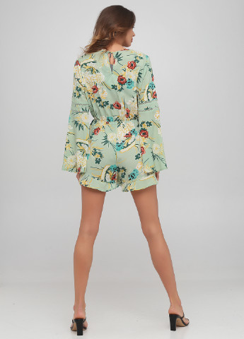 Комбінезон PrettyLittleThing комбінезон-шорти квітковий м'ятний кежуал поліестер
