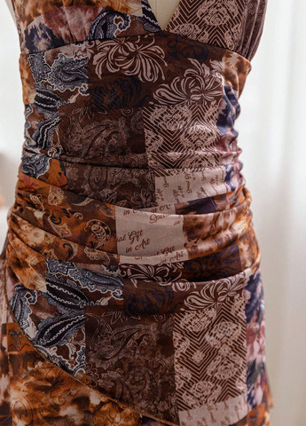 Комбинированное кэжуал, коктейльное платье с открытой спиной SHEIN с абстрактным узором