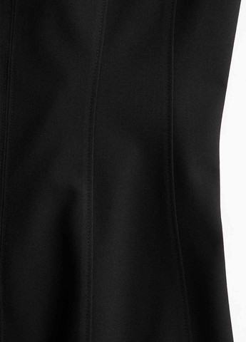 Черное кэжуал платье а-силуэт H&M однотонное