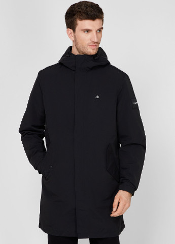 Черная зимняя куртка Calvin Klein