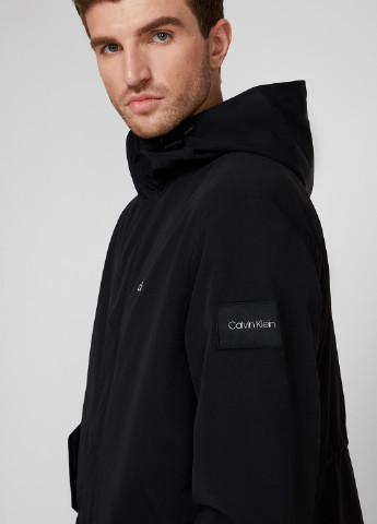 Чорна зимня куртка Calvin Klein