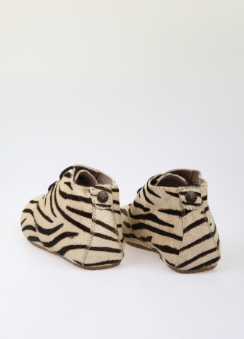 Бежевые кэжуал осенние ботинки Maruti