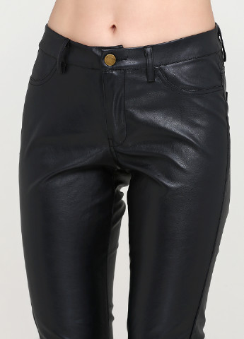 Черные кэжуал демисезонные зауженные брюки Mark