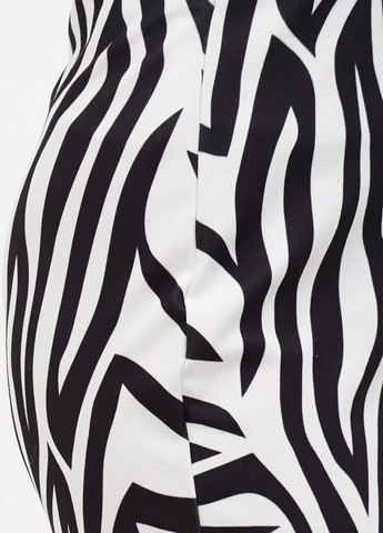 Черно-белая кэжуал с абстрактным узором юбка Boohoo