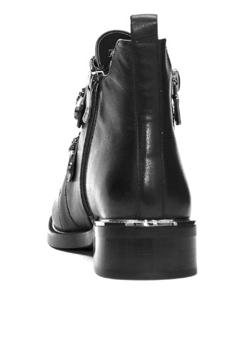 Осенние ботинки Wit Mooni со стразами