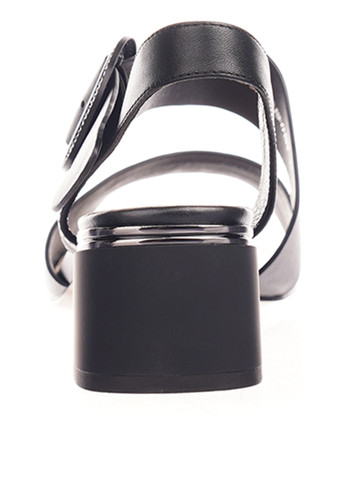 Черные босоножки Blizzarini с ремешком