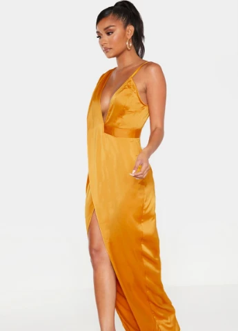Гірчична кежуал сукня PrettyLittleThing однотонна