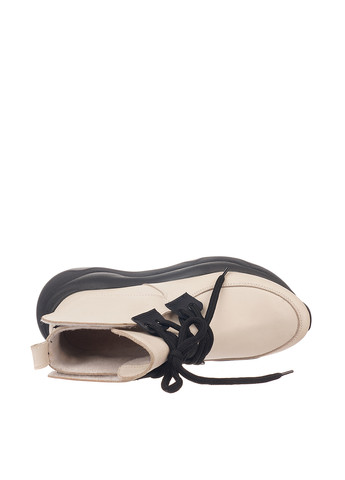 Осенние ботинки AURA люверсы