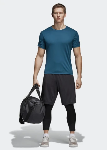 Шорты adidas (75675727)