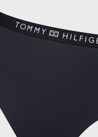 Черные купальные трусики-плавки с надписью Tommy Hilfiger