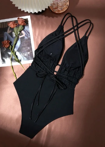 Черный летний купальник слитный, пландж SHEIN