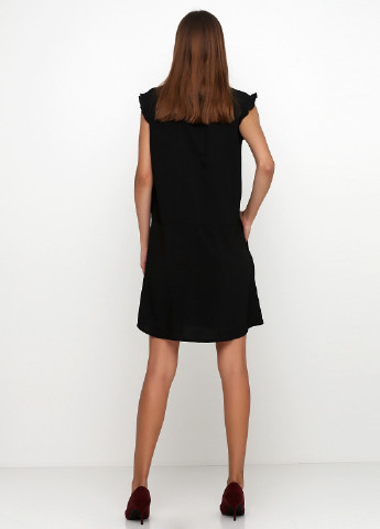 Черное кэжуал платье а-силуэт Pieszak однотонное