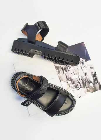 Кэжуал стильные кожаные сандали на массивной подошве черные 41 Brocoli