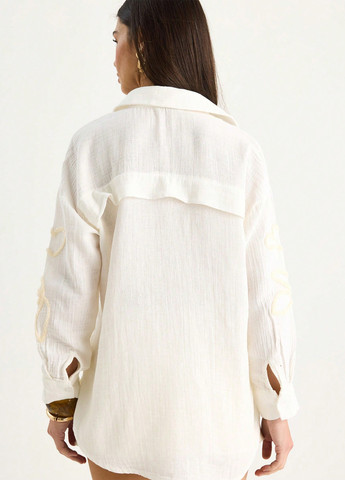 Молочная блуза SHEIN