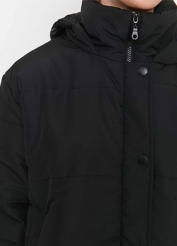 Черная зимняя куртка Trendyol