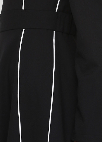 Черное кэжуал платье NUMERO 28 однотонное