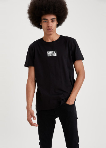 Черная летняя футболка DeFacto