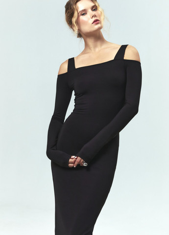 Черное кэжуал платье с открытыми плечами, футляр Gepur однотонное