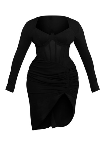 Черное кэжуал платье PrettyLittleThing однотонное