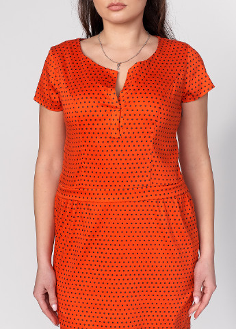 Оранжевое кэжуал платье футляр Ut в горошек