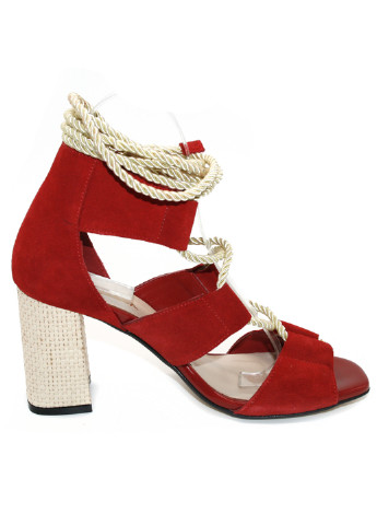 Красные босоножки Vanessa на шнурках