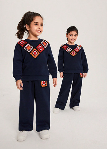 Темно-синий демисезонный костюм (свитшот, брюки) брючный SHEIN