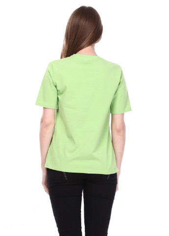 Зеленая летняя футболка Amalia