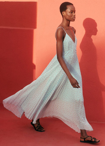 Сандалії Uniqlo (297414343)