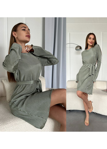 Оливковое кэжуал платье плиссированное Fashion однотонное