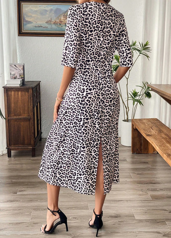 Белое кэжуал платье а-силуэт SHEIN леопардовый
