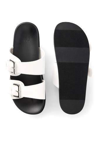 Черно-белые шлепки Gap с пряжкой