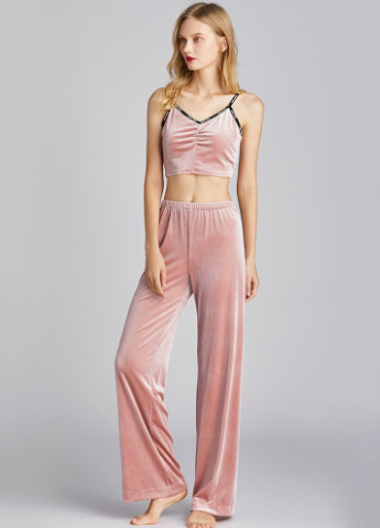 Розовые демисезонные брюки Berni Fashion