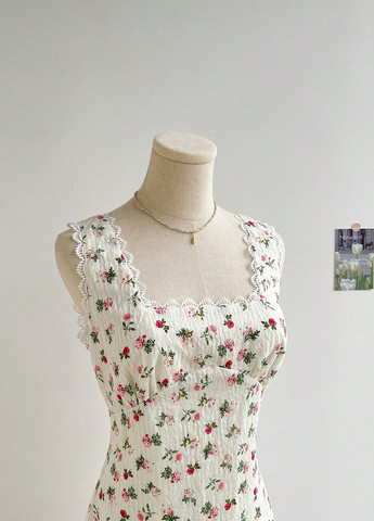 Молочна кежуал сукня а-силует SHEIN з квітковим принтом